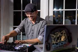 Great to see my pals Matt & Ruth from @mccloskyphotography in Altamont a  couple of weeks ago! Be sure to visit the @appelinn if your shopping for a  beautiful wedding venue. Wedding