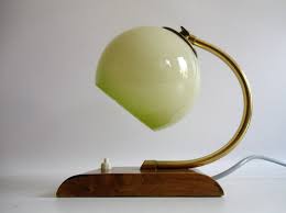 Vintage Tischlampen Kultige Art Deco Lampe 50er Jahre Ein Designerstuck Von Maduett Bei Dawanda Vintage Tischlampen Art Deco Lampen Vintage Lampen