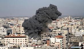 The israeli air force launched air strikes on the gaza strip early on wednesday after militants in the palestinian territory sent incendiary balloons into southern israel, security sources and witnesses. Plntkowvgmf6rm