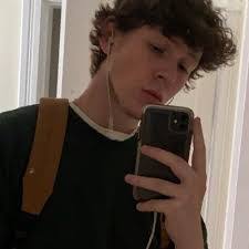 Sean Durnan's Instagram, Twitter & Facebook