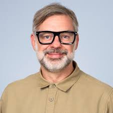 This is why I brought Rebecca Howe to HBS. She gets it. She gets into it.  She does it and the results are wonderful. Watch and enjoy. Northampton  Saints Bobby Bridge the