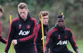 Manchester united's paul pogba, chelsea's kai havertz and arsenal's thomas partey lead our fantasy gameweek paul pogba looked destined to leave manchester united this summer, but with. Scott Mctominay Erklart Was Paul Pogba Tun Konnen Besser Als Alle Anderen Mittelfeldspieler Aktuelle Boulevard Nachrichten Und Fotogalerien Zu Stars Sternchen
