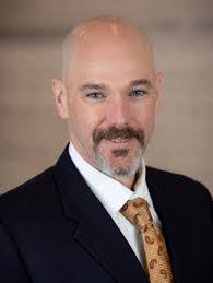 Paul Hanchett's Instagram, Twitter & Facebook