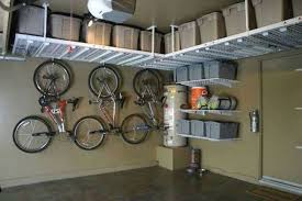 49 Superbes Projets De Bricolage Pour Le Petit Espace Dans Le Garage Kindofdecor Com Fais Le Toi Meme Diy Overhead Garage Storage Garage Ceiling Storage Diy Projects Garage