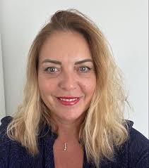 Alexandra Bayle's Instagram, Twitter & Facebook