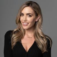 Angela Simonton's Instagram, Twitter & Facebook