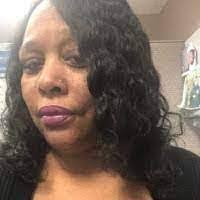 Sharon Vierra's Instagram, Twitter & Facebook