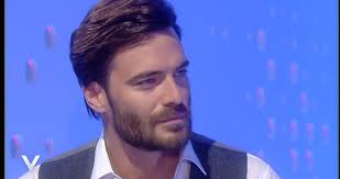 Un binomio che avvolge la passione tra l'attore e dentista, giulio berruti, e la deputata di italia viva, maria elena boschi, da oltre un anno. Giulio Berruti Verissimo Particolari Inediti Su Maria Elena Boschi Quando Venne A Cena Da Me