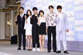 ❤ highly recommended for a light and feel good drama. Ahn Jae Hyun Talks About Similarities Between Cinderella And Four Knights Boys Over Flowers The Latest Kpop News And Music Officially Kmusic
