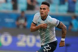 Последние твиты от lautaro martínez (@lautimartinez). El Barcelona Se Intereso En Lautaro Martinez Y Javier Zanetti Respondio Ovacion 15 07 2019 El Pais Uruguay