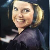 Debra Cushing's Instagram, Twitter & Facebook