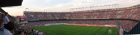 Über die geschichte eines alterwürdigen stadions. Estadio Vicente Calderon Wikipedia
