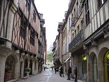 On évite donc de peindre le mur où se trouve la porte par. Maison A Colombages Wikipedia