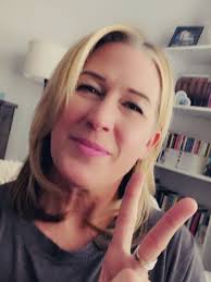 Would you rather… watch football 🏈 or baseball ⚾️???  #wouldyouratherwednesday #wouldyourather #wednesday #football #baseball  #justcurious #curiousminds