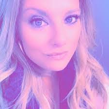 Candice Murdock's Instagram, Twitter & Facebook