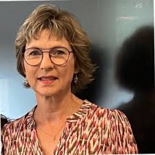 Job nyt. Jeg er stolt over at kunne informere om at jeg i dag d. 1 maj er… 