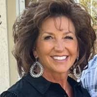 Mary Grilli's Instagram, Twitter & Facebook