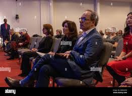 Hector King's Instagram, Twitter & Facebook