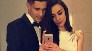Bartosz kapustka is a polish professional footballer who plays as a midfielder for ekstraklasa club legia warsaw. Bartosz Kapustka Wolne Popoludnie Spedzil Z Dziewczyna Wybrali Sie Do Romantycznie