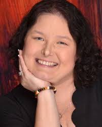 Shannon Mcelroy's Instagram, Twitter & Facebook