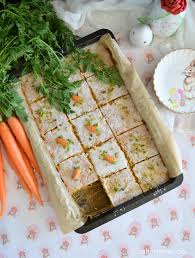 Karottenkuchen Mit Zitronenguss Vom Blech Super Einfaches Rezept Castlemaker Karottenkuchen Karotten Kuchen Rezepte