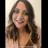 Roxanne Gibson's Instagram, Twitter & Facebook