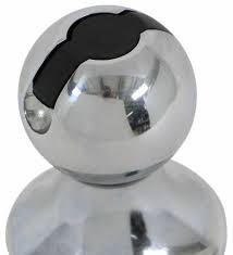 However, instead of the ball being the coupling mechanism, the adapter rails provide a mounting platform for a 5th wheel hitch. Replacement Ball For Reese Elite Series And Factory Ford And Dodge Gooseneck Hitches 2 5 16 Reese Trailer Hitch Ball Rp19311