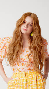 Emma stone's natural hair color is blonde. Actress Ariel Winter Blonde Hair 4k Ultra Hd Mobile Wallpaper