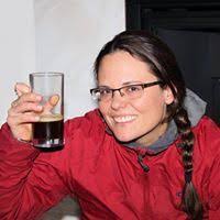 Pedaling Home: One Woman's Race Across the Arizona Trail by Sarah Jansen