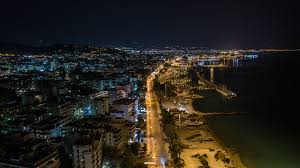 Η μεγάλη τεσσαρακοστή ή αλλιώς η σαρακοστή που σημαίνει «μεγάλες 40 ημέρες», είναι η πιο σημαντική περίοδος νηστείας στο εκκλησιαστικό ημερολόγιο των ορθοδόξων χριστιανών, η οποία προετοιμάζει τους χριστιανούς για τη μεγαλύτερη εορτή του εκκλησιαστικού ημερολογίου, το πάσχα. Patra Polikes 8ermokrasies Ligo Prin To 3hmerwma Deite Poso Epese O Ydrargyros Pagos Sta Kalabryta Flamis Gr
