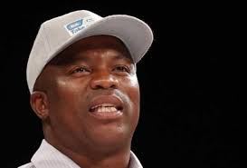 Lovers Mohlala bio: Age, wife, family, broke, cars, celebration, position,  profile