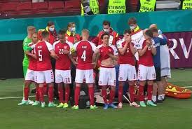 T here are worrying scenes coming during the denmark vs finland match at euro 2020 , with christian eriksen having collapsed under no pressure from any opponent. Qshwjzlvmpi7ym