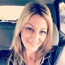 Denise Rossignol's Instagram, Twitter & Facebook