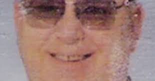 Robert Kiple's Instagram, Twitter & Facebook