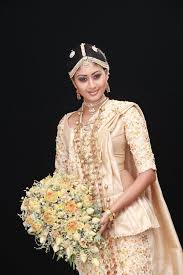 Image Result For Buddhist Wedding Dress Traditional Asian Wedding Dress Indian Bride Traditional Dresses