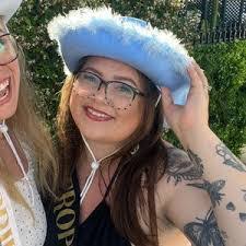 Daisy Monroe's Instagram, Twitter & Facebook