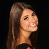 Samantha Quevedo's Instagram, Twitter & Facebook