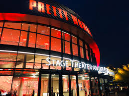 Inklusive übernachtung im premium hotel ihrer wahl. Oliver Warnke On Twitter Stageentertainment Musical Premiere Prettywoman Stagetheateranderelbe Hamburg Iventic Checkin