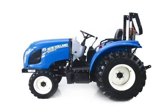 New Holland BOOMER 33 Tractor