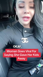 Farrah Grey's Instagram, Twitter & Facebook