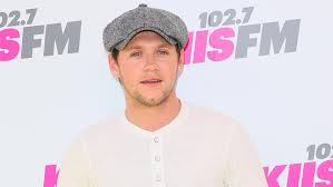 When you feel your love's been taken when you know there's something missing in the dark, we're bare. Niall Horan Readies Solo Debut Flicker Grammy Com