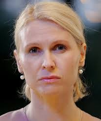 Ella Abel's Instagram, Twitter & Facebook