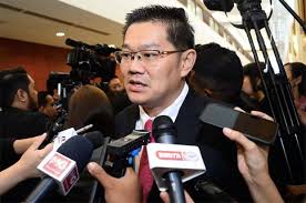 Yb senator datuk lim ban hong. Miti Rubber Glove Exports Up 50 In Jan July The Star