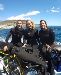 Commit to becoming a diver from the start by investing in your diving equipment prior to taking your certification class and you'll receive the following for free How To Get Padi Diver Certified For Free Scuba Girl Scuba Diving Gear Wetsuit Girl