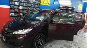Ada begitu banyak merk wax rambut pria yang terkenal, seperti gatsby, american crew, smith, dan ubersuave. Polish Kereta Terbaik