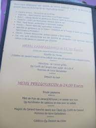 Alexandre peyrat vous accueille dans l'auberge familiale pour vous faire découvrir la cuisine traditionnelle du périgord élaborée à partir des produits de la ferme. Menu Photo De Ferme Auberge Le Colombier La Roque Gageac Tripadvisor