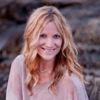 Deborah Ayer's Instagram, Twitter & Facebook