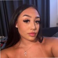 50+ perfiles de «Sasha»