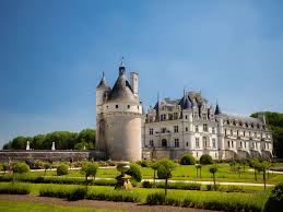 Nous rejoindre est très simple (5 minutes sortie de. The Royal Rivalry Between Diane De Poitiers And Catherine De Medicis Context Travel