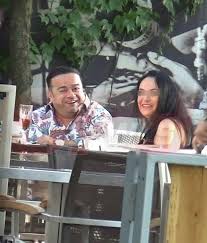 Adrian minune — nu mai dorm nopțile 05:26 adrian minune — stau si plang in fata ta 04:42 adrian minune — din vina ta 03:52 Adrian Minune Si A Scos Amanta In Oras La Narghilea Cei Doi S Au Gigulit Ca Doi AdolescenÅ£i